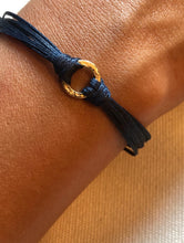 Load image into Gallery viewer, 14k yellow gold featured in navy