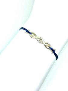 Sterling silver featured in navy (mona)