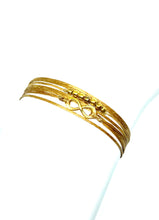Load image into Gallery viewer, Yellow gold vermeil featured in champagne